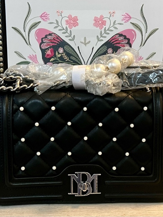 Badgley Mischka Handbags - Badgley Mischka Quilted Crossbody Bag w/ Pearl Embellishments NWT